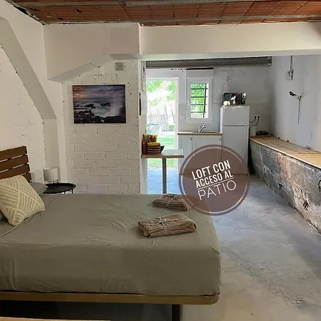 Hébergement de vacances Casa Amb Piscina